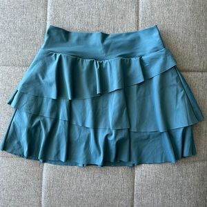 Brand New! With Tags Halara mini skirt size Medium with shorts inside